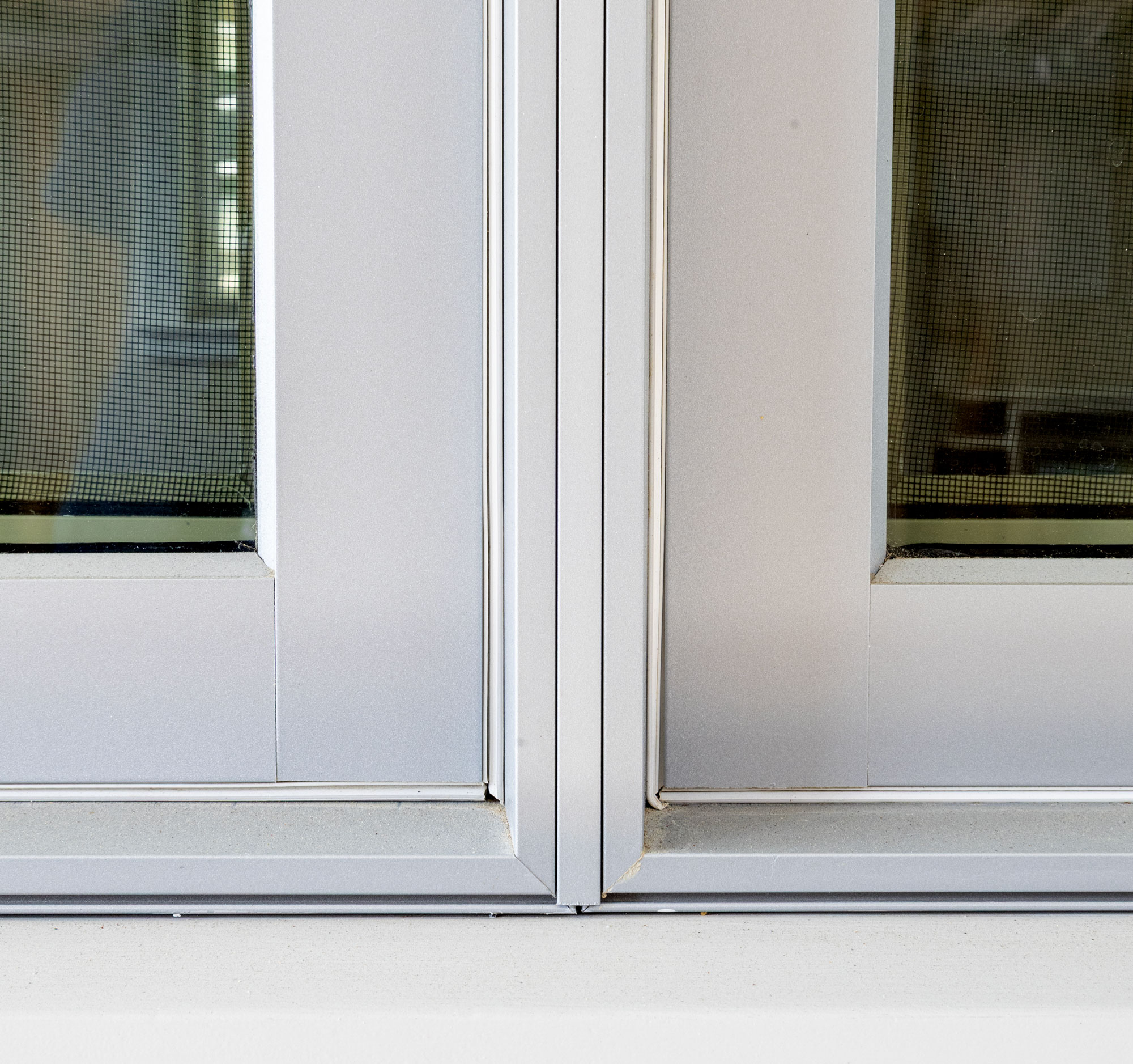 marvin ultimate collection window with silver exterior finish