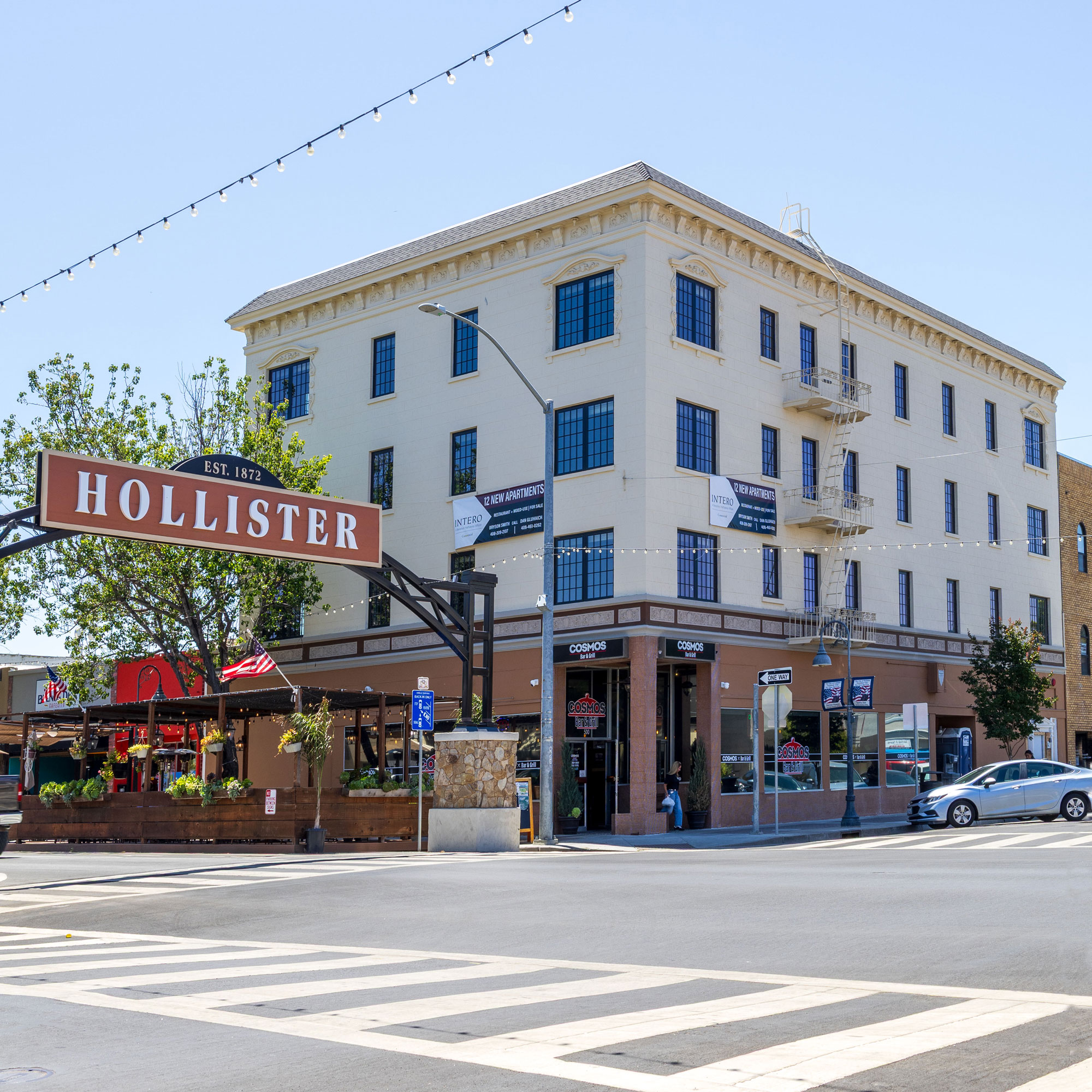 Hollister downtown building Marvin Windows